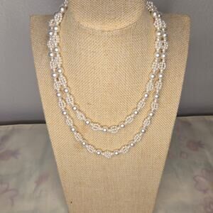 VINTAGE FAUX PEARLS & GOLD BEADS HANDSTRUNG LONG NECKLACE